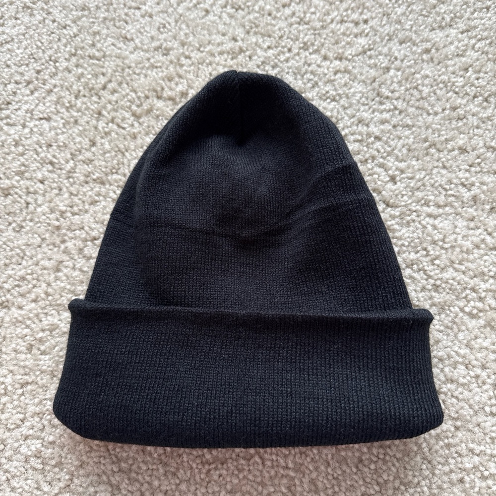 3-Pack Zuppad Women’s Multi-Colored Satin Lined Beanies - Picture 3 of 8